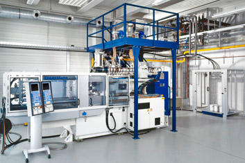 Spritzgieß-Compounder | Krauss Maffei IMC KM 200 | Polymer Engineering Bayreuth Spritzgieß-Compounder | Krauss Maffei IMC KM 200 | Polymer Engineering Bayreuth